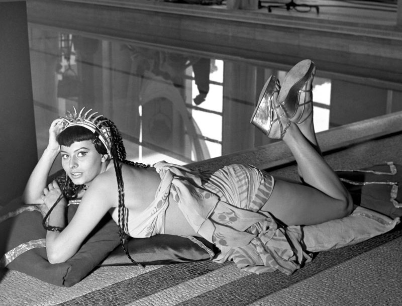 Софи Лорен в роли Клеопатры