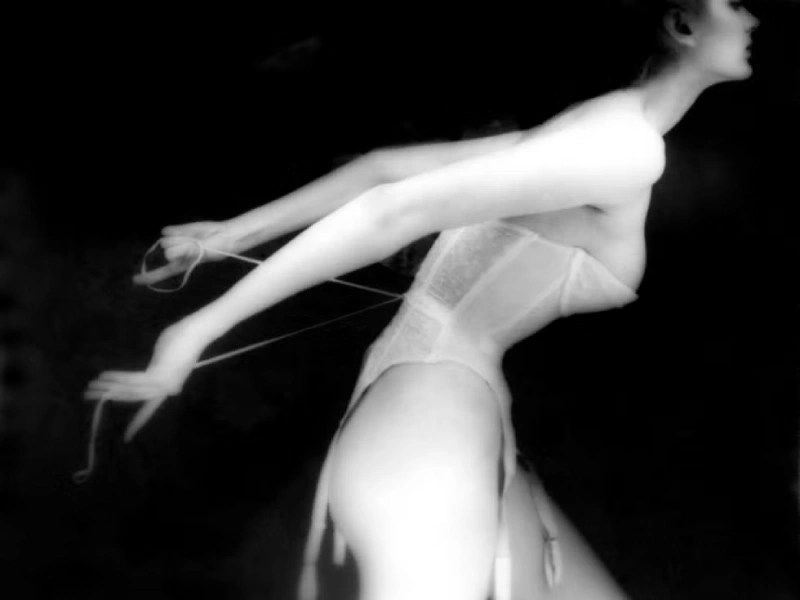 Кармен Делль’Орефиче в 1951 году, Нью-Йорк, съемка для журнала Harper's Bazaar.