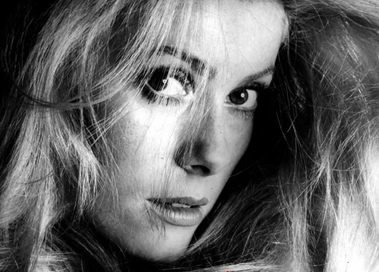 Портрет Катрин Денев