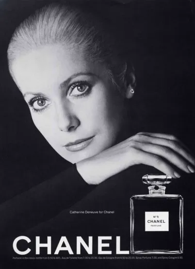 Катрин Денев в рекламе Chanel №5