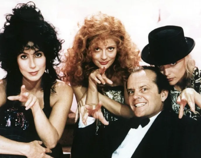 Мишель Пфайффер в фильме "Иствикские ведьмы" Мишель Пфайффер в фильме "Иствикские ведьмы"