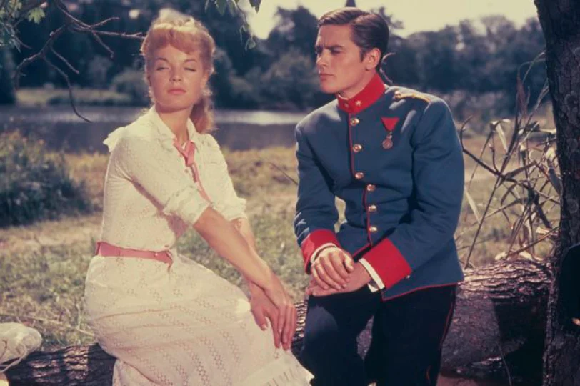 Роми Шнайдер и Ален Делон в фильме "Кристина"