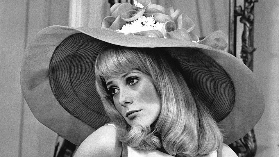 Катрин Денев: дневная красавица